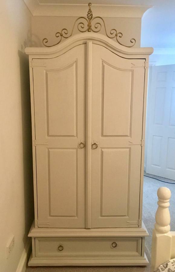 Beautiful 1Br Apartment In Historic St Aubin House 외부 사진